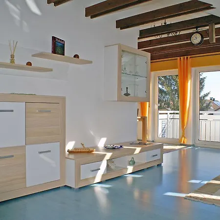 شقة Ferienwohnung Weissenberger ماركدورف